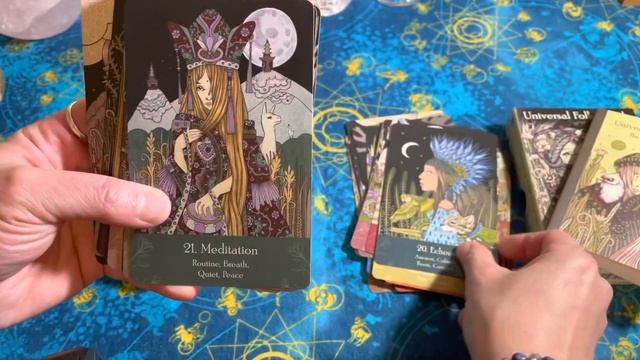 Unboxing & walkthrough: Universal Folk Oracle deck by Anita Inverarity смотреть онлайн