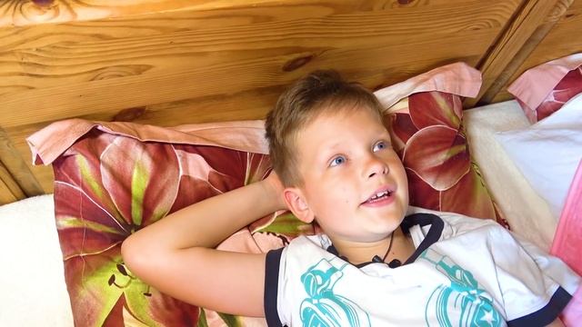 Арсений ПРОГУЛЯЛ ШКОЛУ и Застрял В ЛУЖЕ. ПАПА все УЗНЫЛ. Брос шоу.