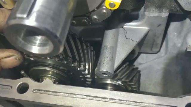 YD25 How to setup balance shaft D40, R51 смотреть онлайн