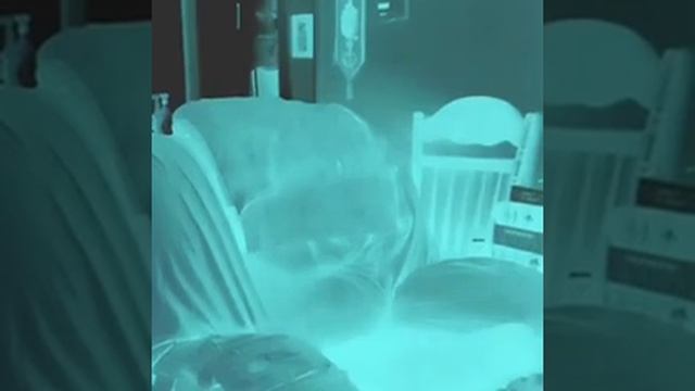 Spirit Touches My Hand!! Ghost S.L.S App Is Awesome! #spiritapps #paranormalevidence #hauntedhouse