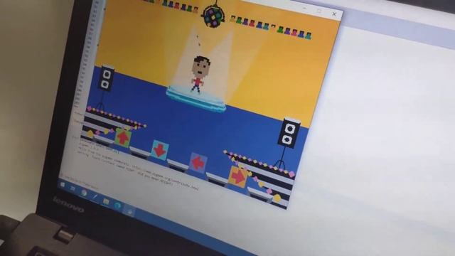 Anika explains her Dance Challenge game during our Coding with Python Camp смотреть онлайн
