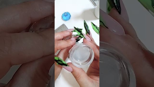 Стемпинг - гель-красками PNB