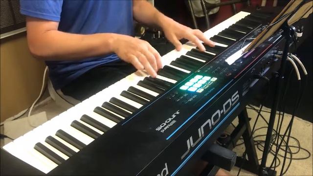 French Suite No. 5 in G major by J.S. Bach смотреть онлайн