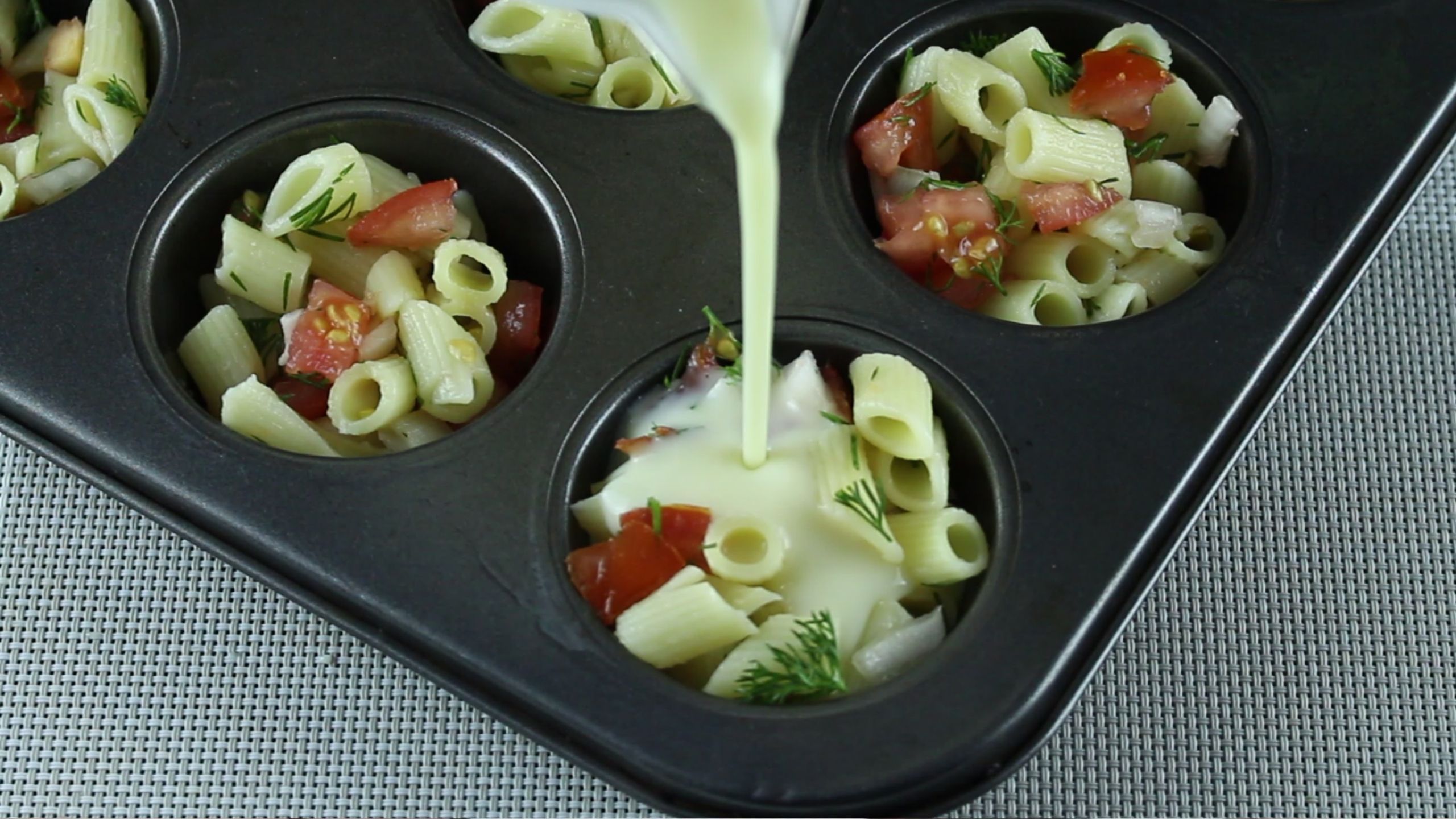 Вкуснее чем в ресторане! Вкусный ужин из простых продуктов. Бюджетно и просто. смотреть онлайн