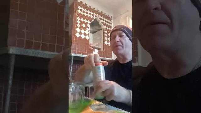 На обзор жёлтый полосатик сушено -вяленый из магазина красное и белое смотреть онлайн