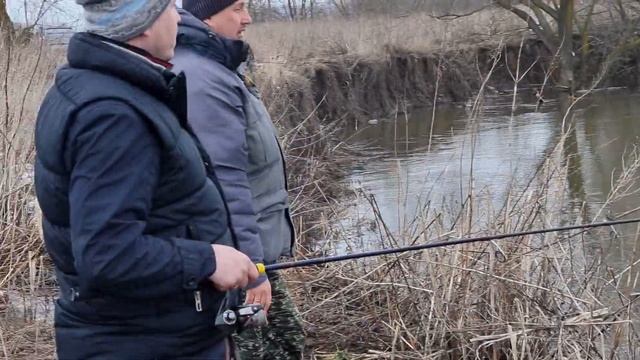 Весенняя рыбалка на НМР .. Там где ЛОВЯТ мешками судака! смотреть онлайн