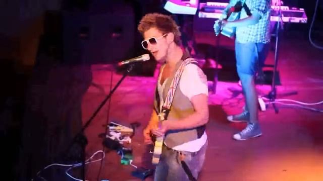 Вставать с первыми лучами ! смотреть онлайн