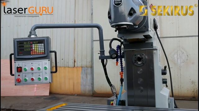 ? Универсальный фрезерный станок с поворотной головкой SEKIRUS P5323M-6436A смотреть онлайн