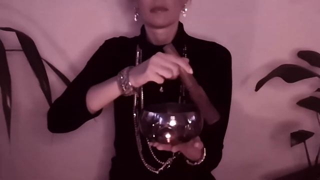 ASMR и звукотерапия. Разговор с Душой. Шёпот и поющие чаши. смотреть онлайн