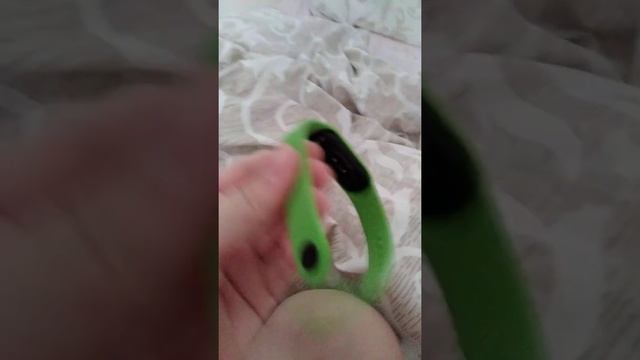 обзор на фитнес браслет смотреть онлайн