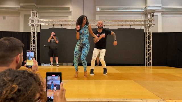 ATACA x LA ALEMANA BACHATA Workshop смотреть онлайн