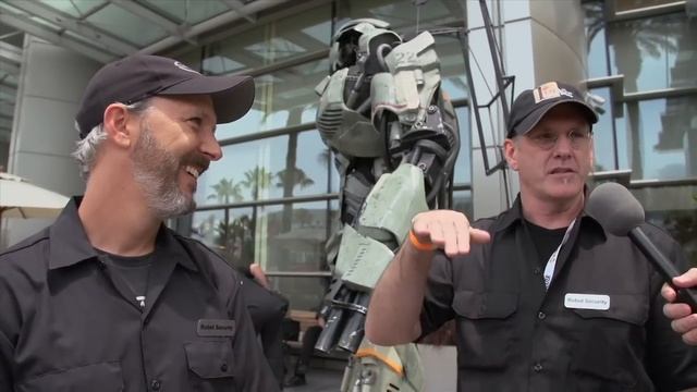 Special Effects Secrets of Wired's Comic-Con Robot смотреть онлайн