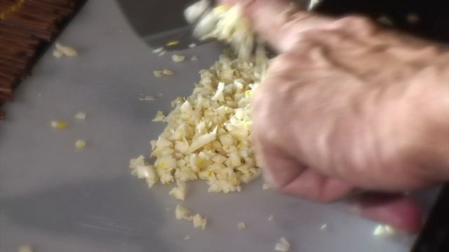 Столетние яйца 