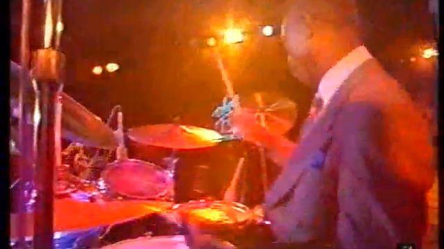 Maceo Parker and Roots Revisited - Shake Everything You Got (Southwick) - Live 1992 смотреть онлайн