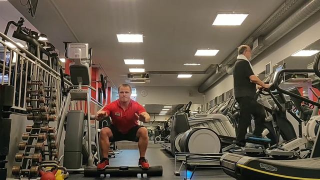 ПРИСЕДАНИЯ НА VIPER смотреть онлайн