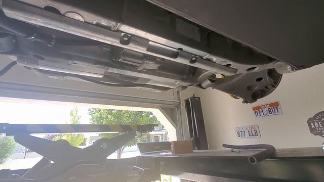 Tesla Inverter Teardown - Documenting my Tesla model S inverter teardown смотреть онлайн