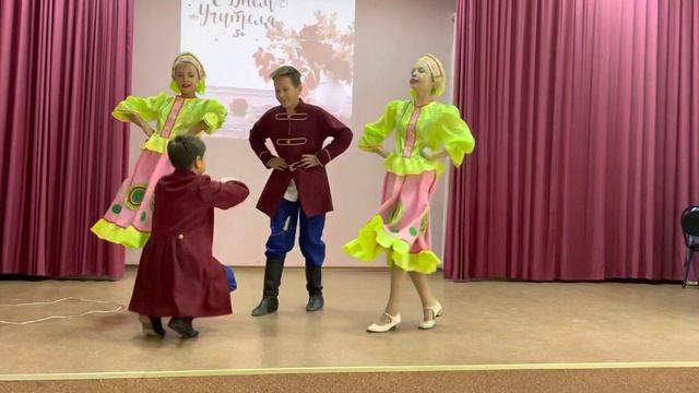 Русский-народный танец «Кадриль» смотреть онлайн