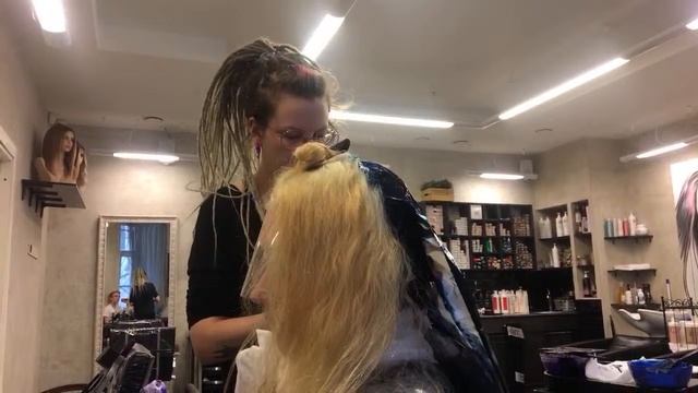 Красим волосы в Питере смотреть онлайн