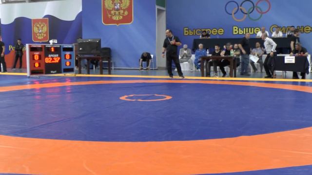 Бесланеев Алим (КБР) - Гозгешев Ясин (КЧР) смотреть онлайн