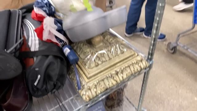 США ??ПОХОД в СЕКОНДХЕНД ПОКУПКИ АНТИКВАРИАТ ФАРФОР МОИ НАХОДКИ. ХРУСТАЛЬ, СТЕКЛО Саша Л Часть 2я смотреть онлайн