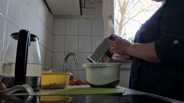 Каждый день кухня, каждый день еда. смотреть онлайн