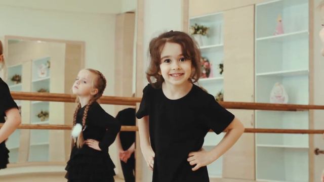 Детский сад Star Kids смотреть онлайн