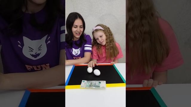 Как определить где сырое яйцо НЕ РАЗБИВАЯ???? смотреть онлайн