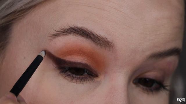 Indi Beat Platinum Hits 2 Palette | 4 Looks! смотреть онлайн