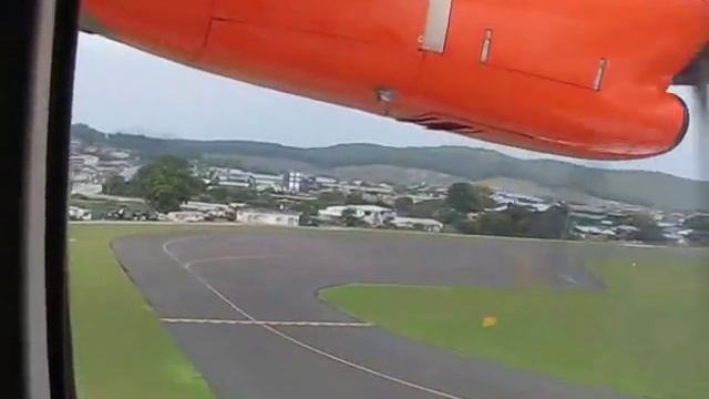 Landing at Subang Airport смотреть онлайн