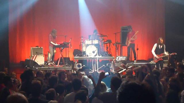 HollySiz - Come Back To Me @ Théâtre, Villefranche-sur-Saône 2014-11-22 смотреть онлайн