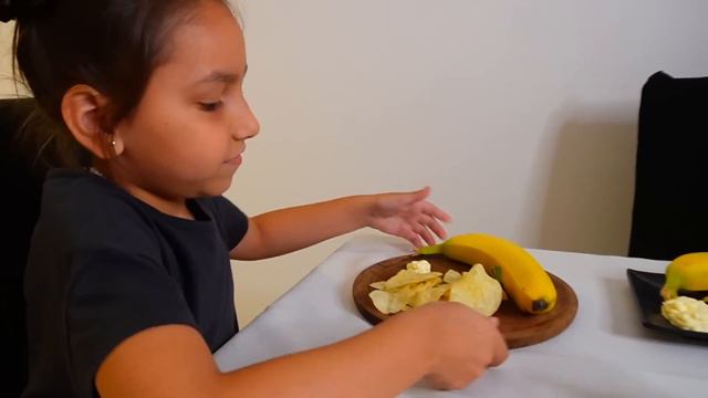 24 HORAS COMIENDO AMARILLO CON MI SEGUIDORA смотреть онлайн