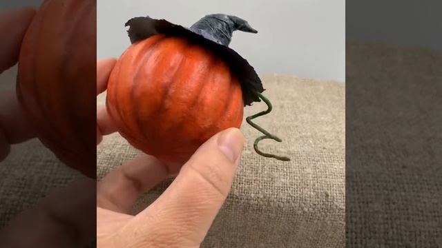 Тыква на Хэллоуин. Игрушка из папье-маше. смотреть онлайн