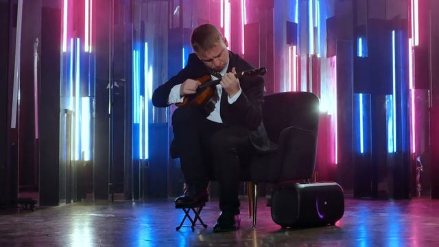 П.Михнюк - Каприс №3 "TRANCE-TECHNO" из цикла "Триптих каприсов в танцевальных стилях разных эпох" смотреть онлайн