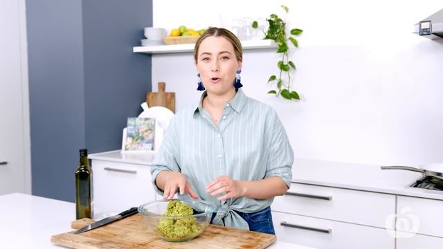 Easy vegie patties - Make yourself at home with Woolworths смотреть онлайн