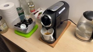 Видеоинструкция по использованию капсульного кофейного аппарата в шахматном клубе