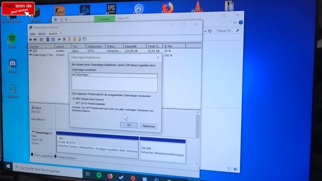 Zweite Festplatte oder SSD einbauen in Windows 10 - super einfach einrichten смотреть онлайн