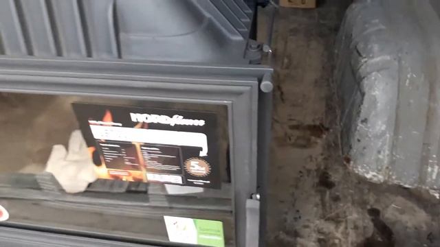 Чугунная каминная топка La Braise LB700 смотреть онлайн