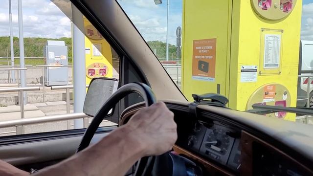 Ford E 150.Франция.Отпуск.Пора домой. смотреть онлайн