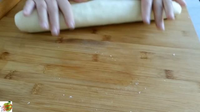 Кефирное тесто. Жареные пирожки с адыгейским сыром и зеленью. смотреть онлайн