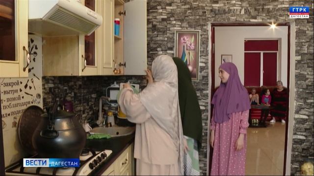 10 детей: как государство поможет семье Ахмедовых? смотреть онлайн