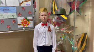 Стихотворение «Над могилой в тихом парке» - читает Дурасов Матвей