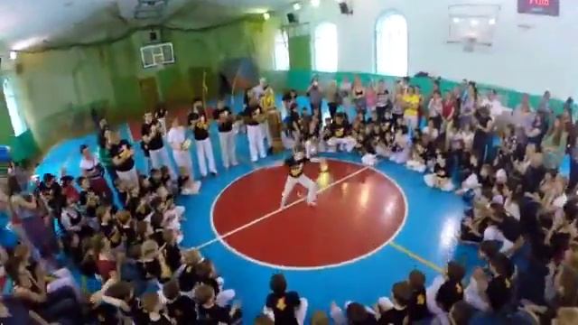 V Festival Infantil Mundo Capoeira Russia смотреть онлайн