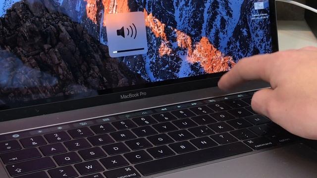 MacBook Pro 15" avec TouchBar - TEST COMPLET смотреть онлайн