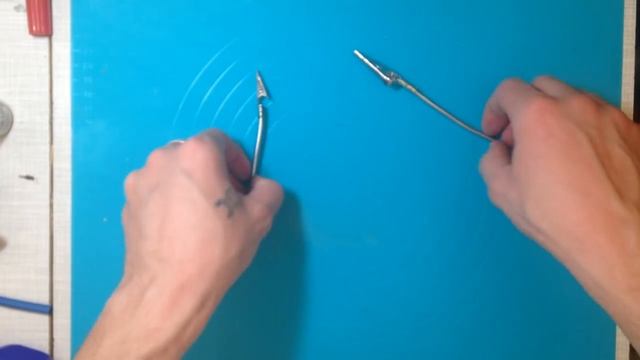 Третья рука для пайки из подручных материалов смотреть онлайн