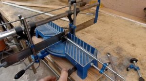 Мое старое поворотное с ножовкой стусло незаменимое при  отсутствии электричества