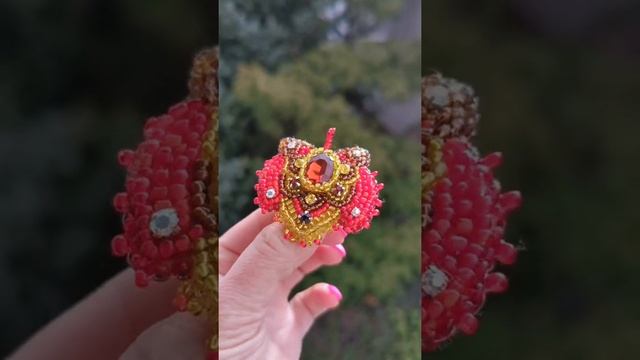 Perlenstickerei Brosche Blatt Брошь из бисера "Листик" смотреть онлайн