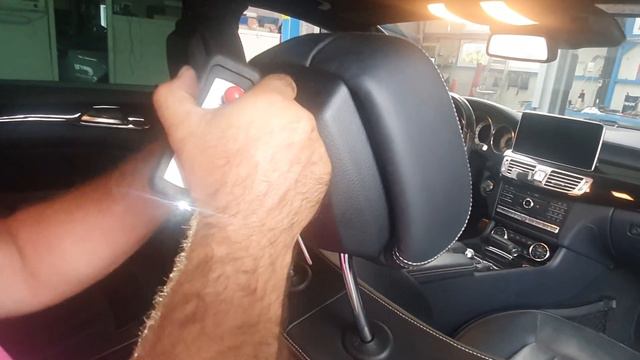 Headrest Reset On Mercedes CLS W218