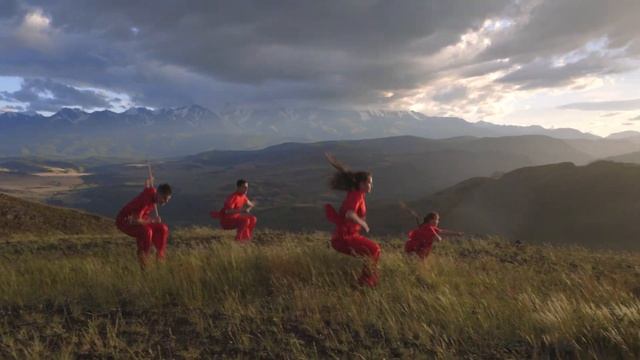 Wushu Training In Nature. Ушу на природе