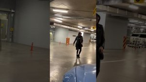 снова танцует #мотоТаня уже на парковке #motoTanya moto dance moto girl bike girl ride