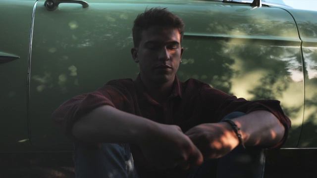 Christian Reindl X Lloren Ft Lucie Paradis - Home (Official Video)